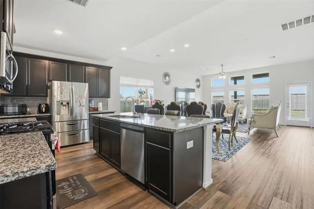 21443 Loblolly View Lane Waller, TX 77484