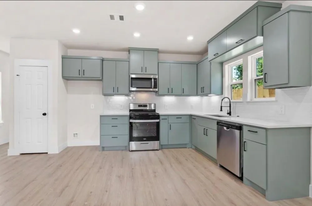 1101 Wooding Street Houston, TX 77011