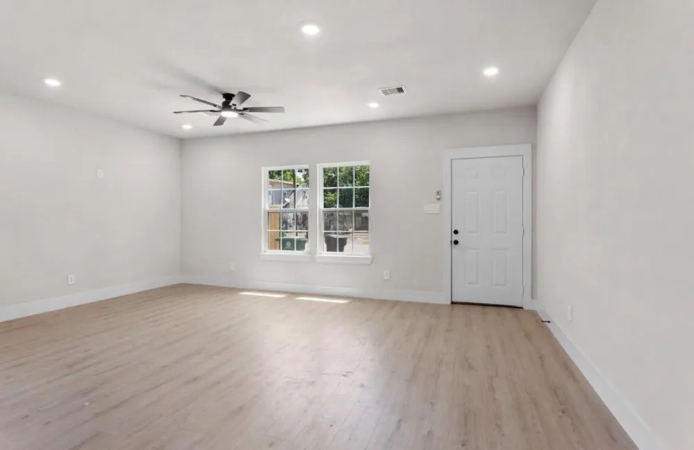 1101 Wooding Street Houston, TX 77011