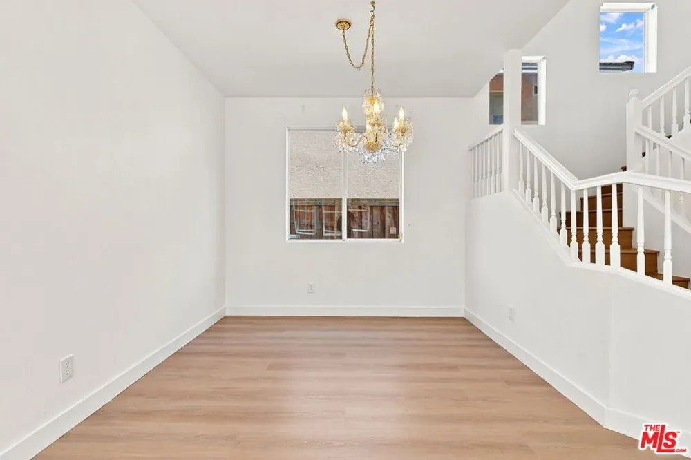 19327 Ackerman Avenue Santa Clarita, CA 91321