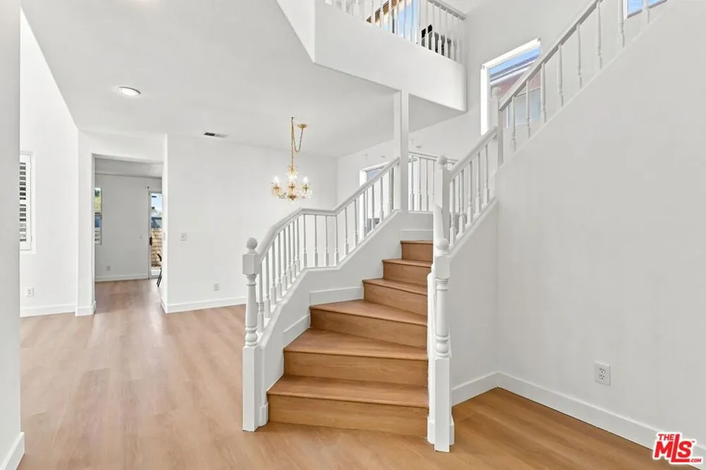 19327 Ackerman Avenue Santa Clarita, CA 91321