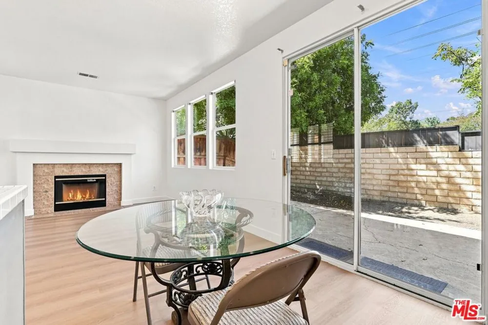 19327 Ackerman Avenue Santa Clarita, CA 91321
