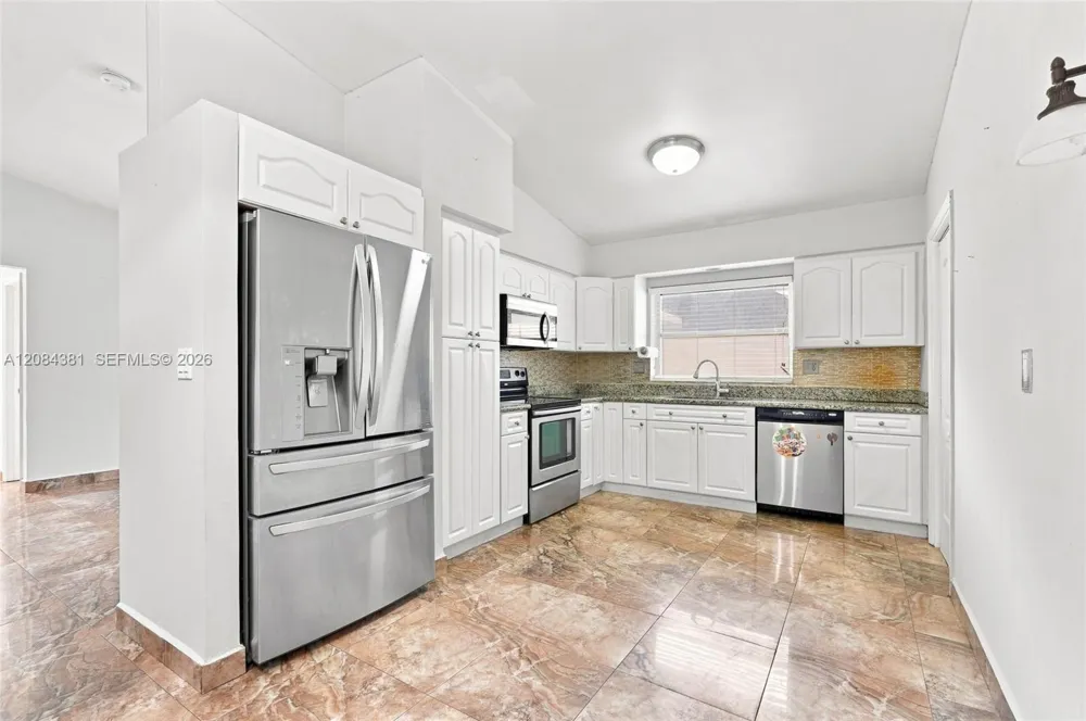 11050 SW 160th St #11050 Miami, FL 33157