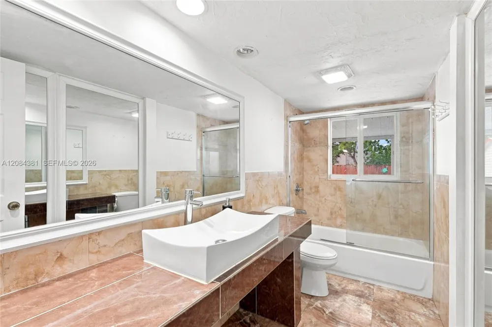 11050 SW 160th St #11050 Miami, FL 33157