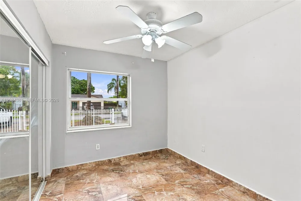 11050 SW 160th St #11050 Miami, FL 33157