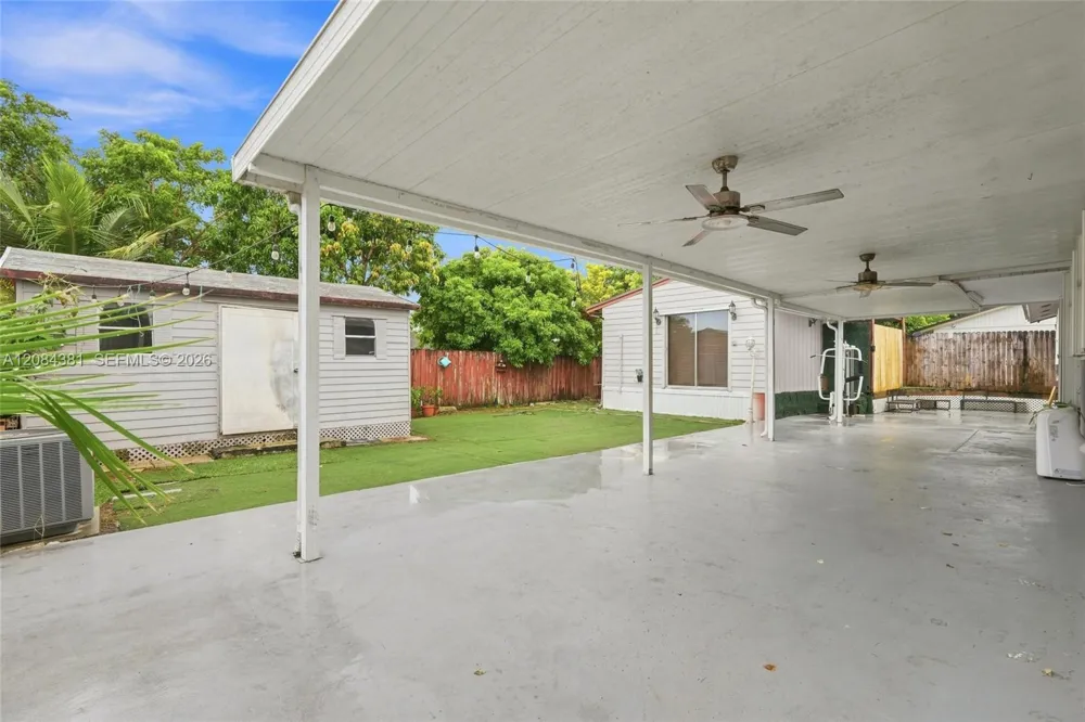 11050 SW 160th St #11050 Miami, FL 33157