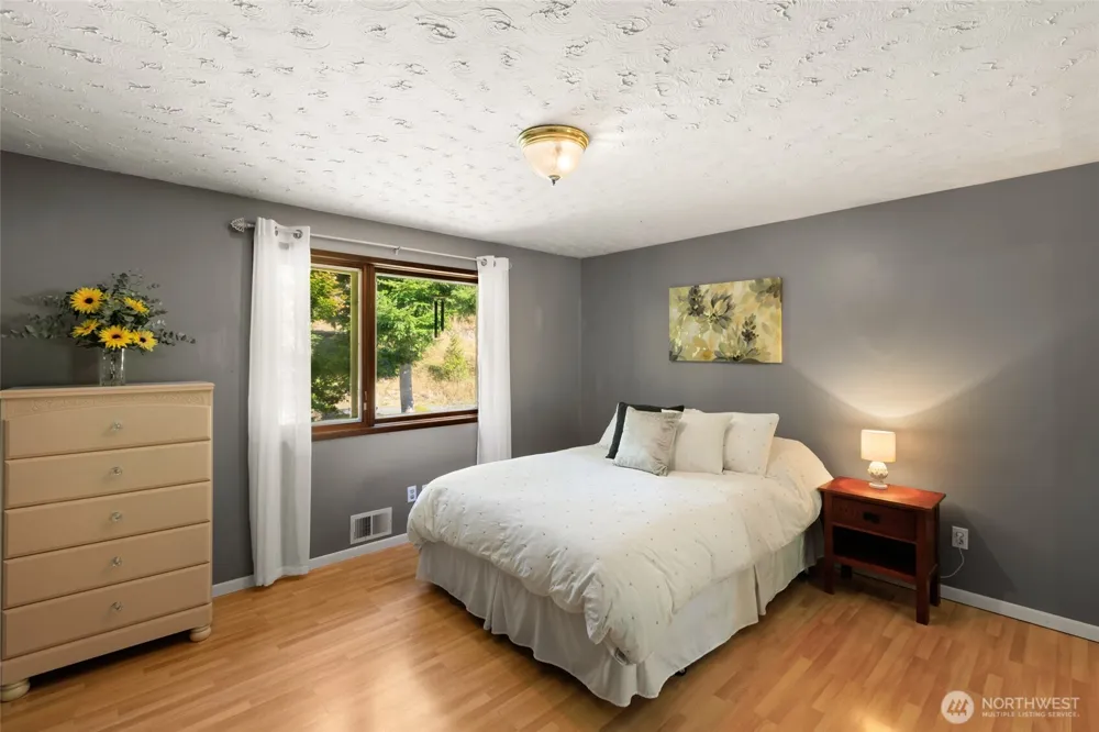 71 San Juan Drive Port Townsend, WA 98368