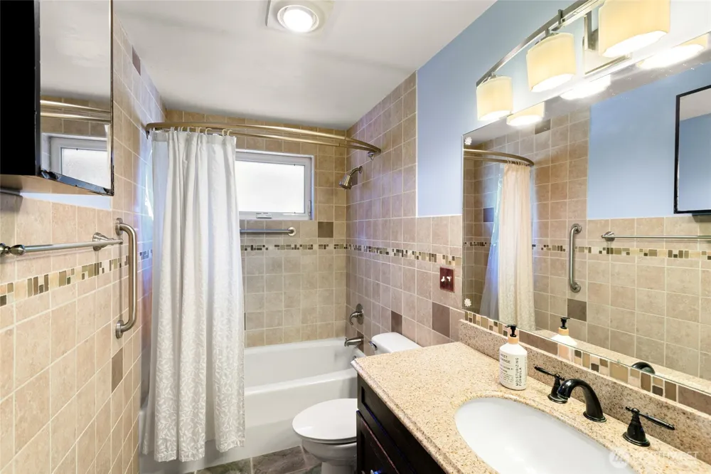 71 San Juan Drive Port Townsend, WA 98368