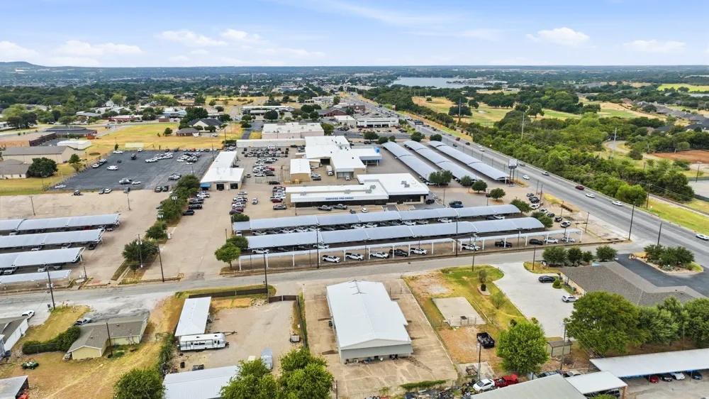 207 Eastridge Road Granbury, TX 76049