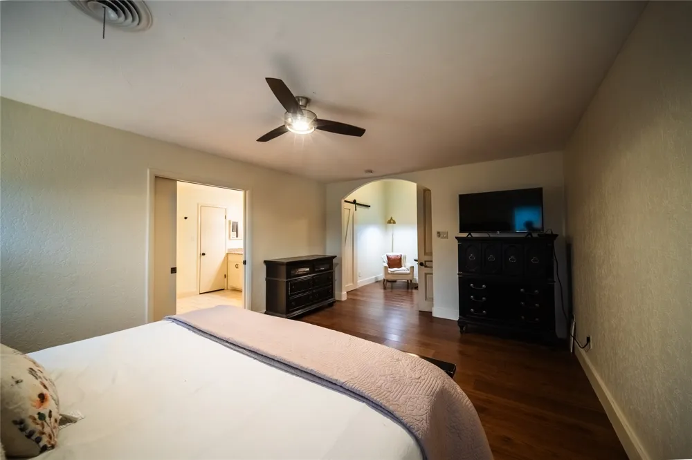 455 Love Henry Court Southlake, TX 76092
