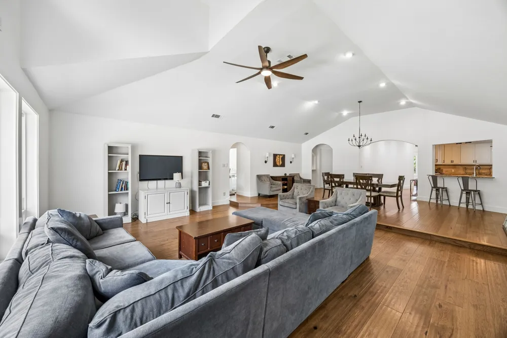 455 Love Henry Court Southlake, TX 76092