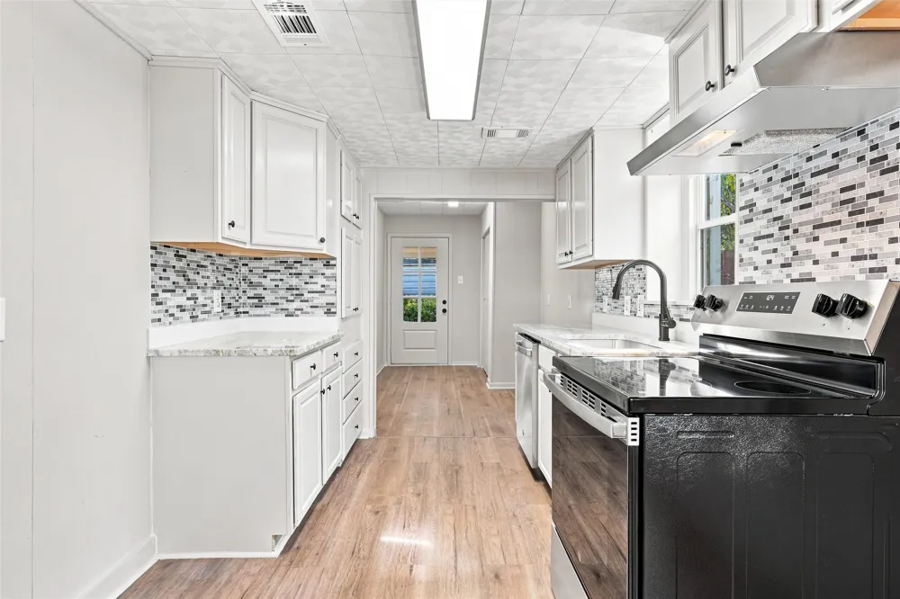 3216 Pewitt Drive Waco, TX 76706