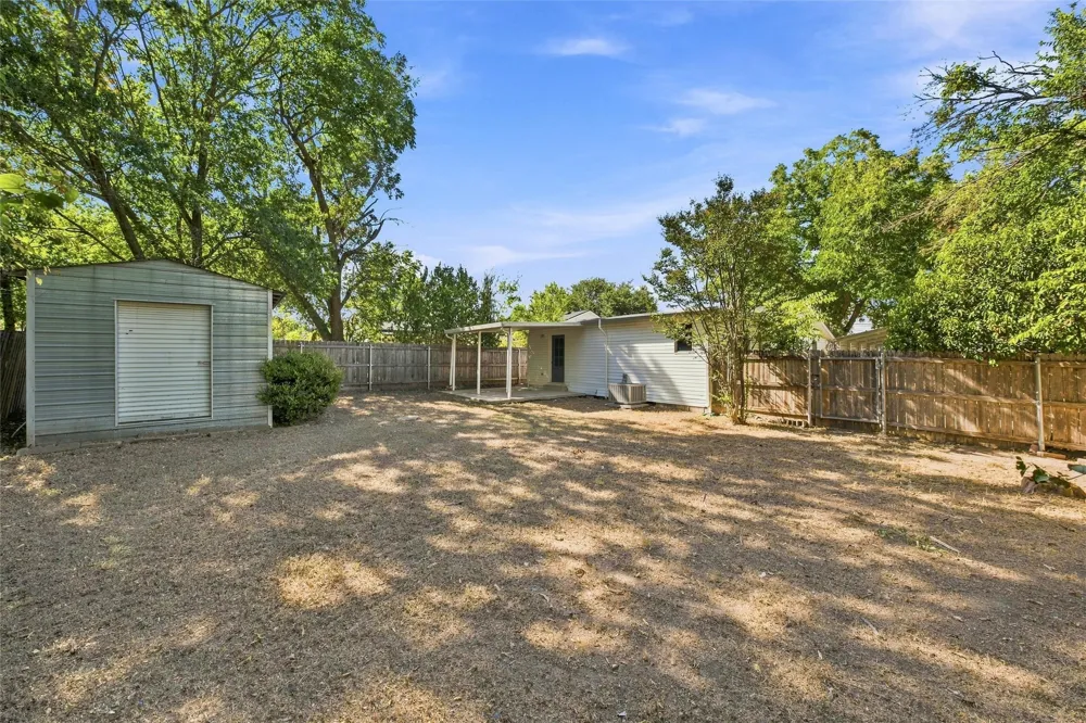 3216 Pewitt Drive Waco, TX 76706