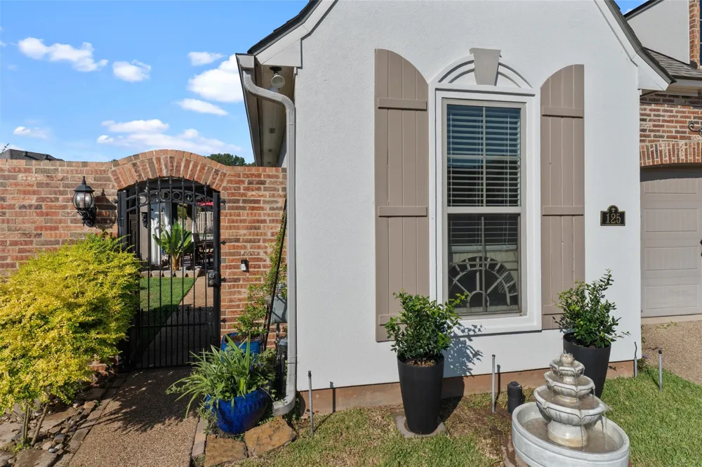 125 Andrew Place Bossier City, LA 71111