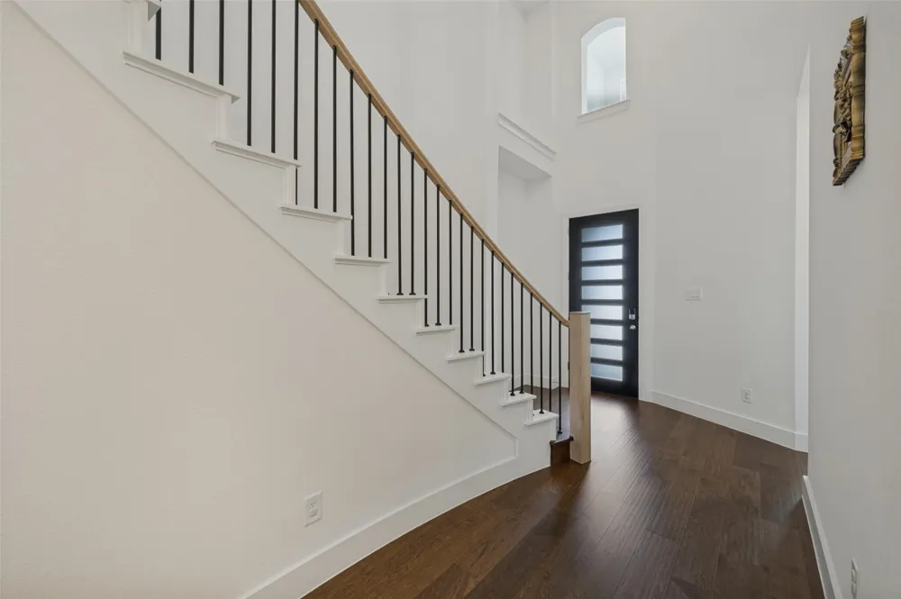 1316 Buttercup Avenue Aubrey, TX 76227