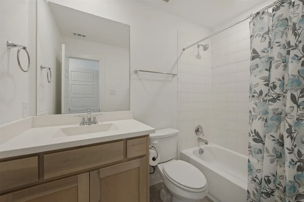 1316 Buttercup Avenue Aubrey, TX 76227