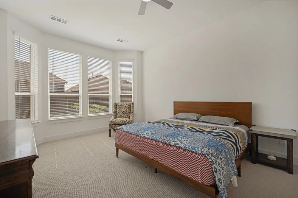 1316 Buttercup Avenue Aubrey, TX 76227