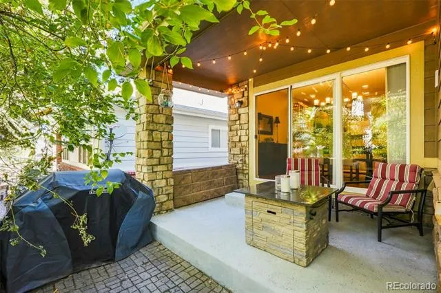 7147 S Versailles Street Aurora, CO 80016