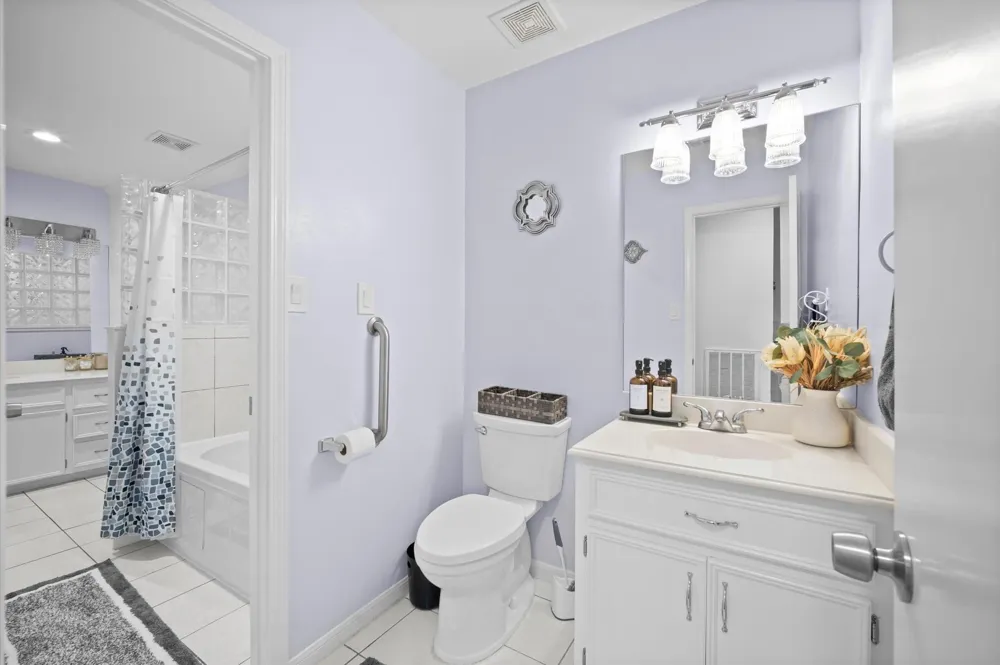 6114 Rollingbrook Drive Houston, TX 77096