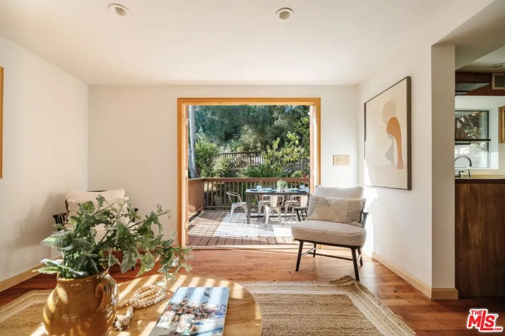 517 Canon View Trail Topanga, CA 90290
