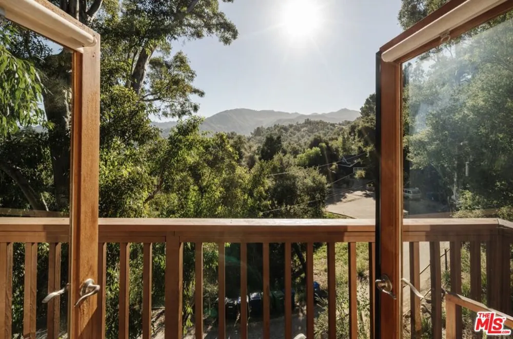 517 Canon View Trail Topanga, CA 90290