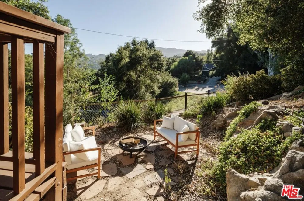 517 Canon View Trail Topanga, CA 90290