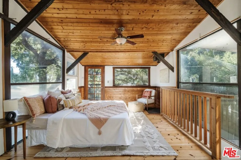 517 Canon View Trail Topanga, CA 90290