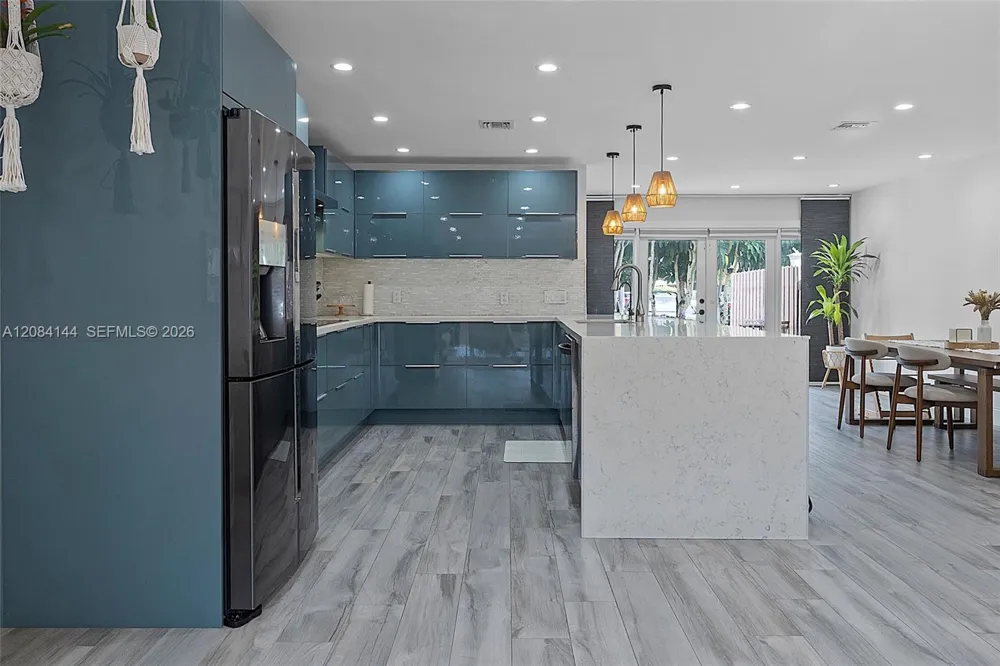 4868 Sheridan St #5 Hollywood, FL 33021