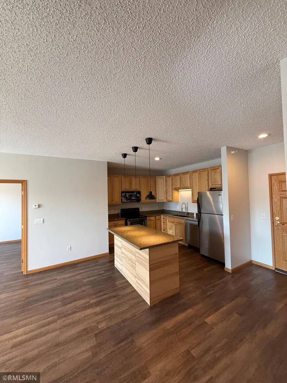 4824 E 53rd Street #523 Minneapolis, MN 55417