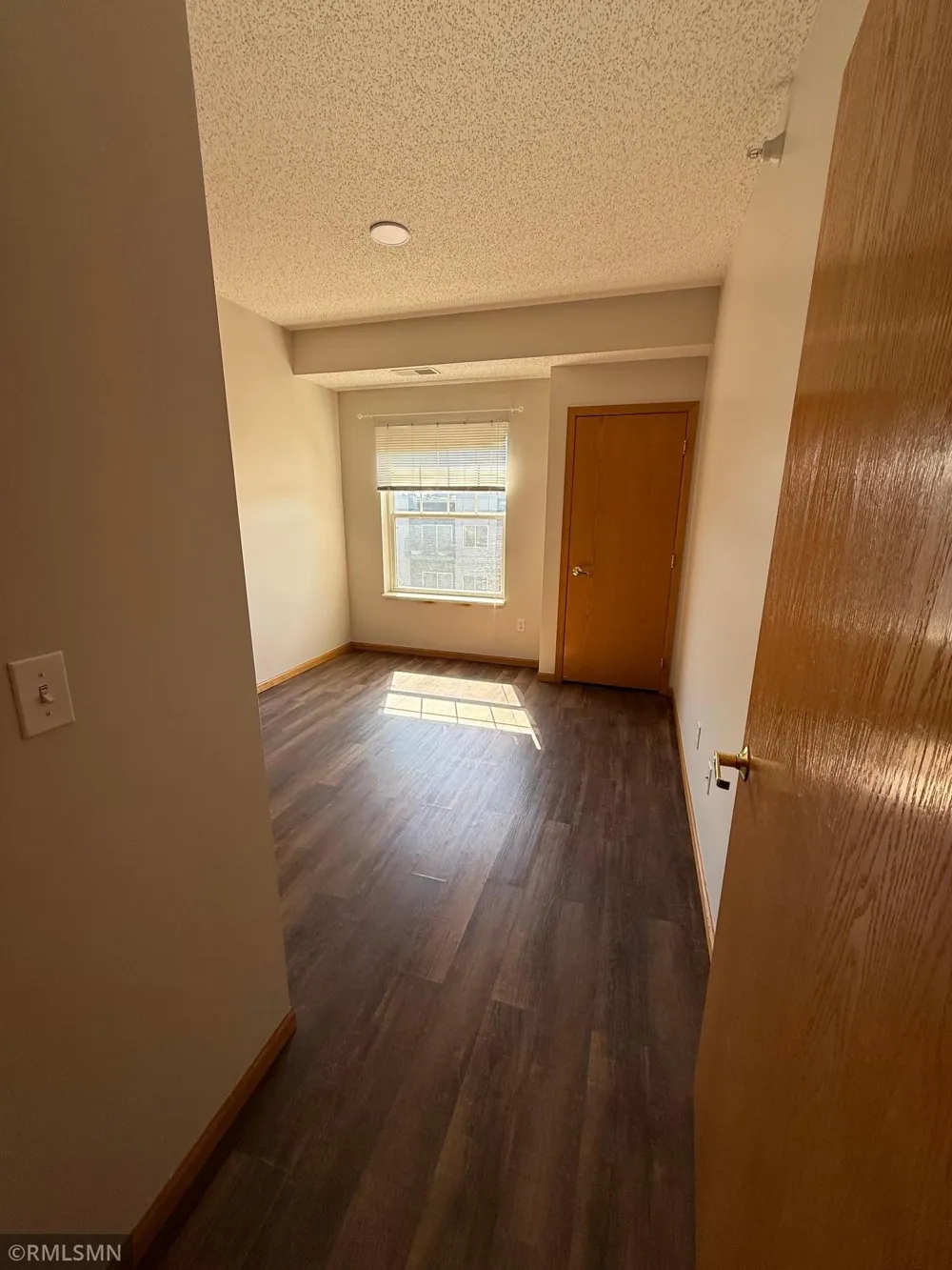 4824 E 53rd Street #523 Minneapolis, MN 55417