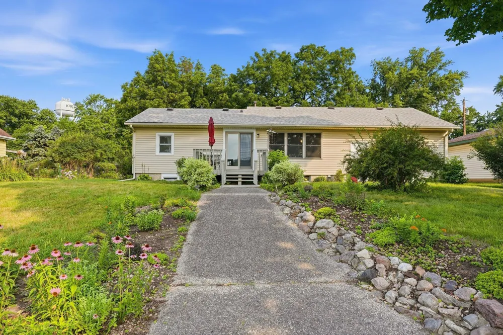 113 Juergens Drive Jordan, MN 55352