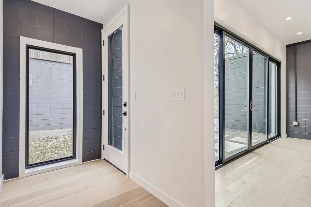 1214 Pasadena Drive #UNIT 2 Austin, TX 78757