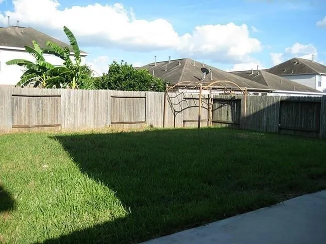 3210 Clipper Winds Way Houston, TX 77084