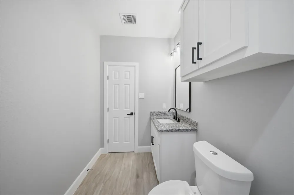 5014 E Meadow Drive Deer Park, TX 77536