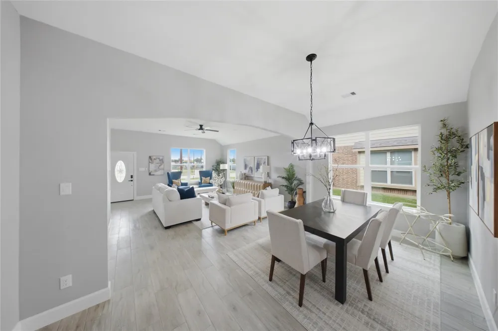 5014 E Meadow Drive Deer Park, TX 77536