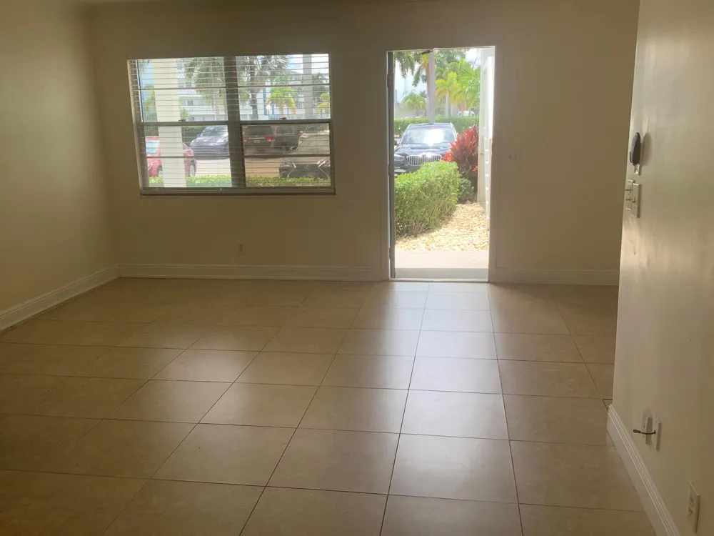 1045 EXETER C #1045 Boca Raton, FL 33434