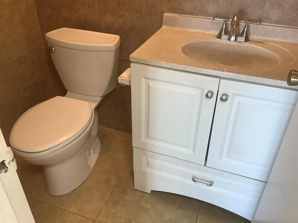 1045 EXETER C #1045 Boca Raton, FL 33434