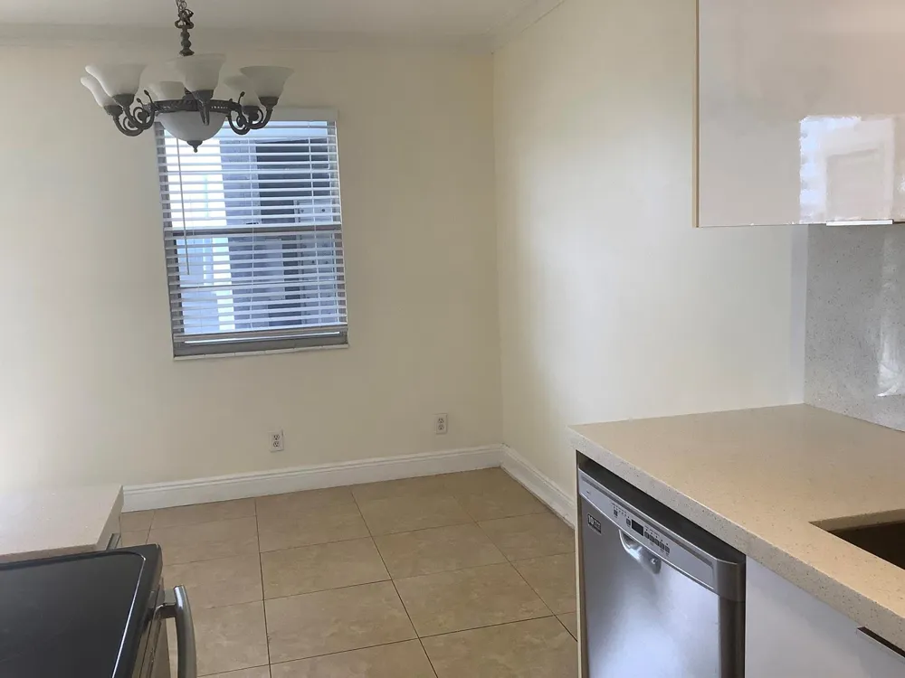1045 EXETER C #1045 Boca Raton, FL 33434