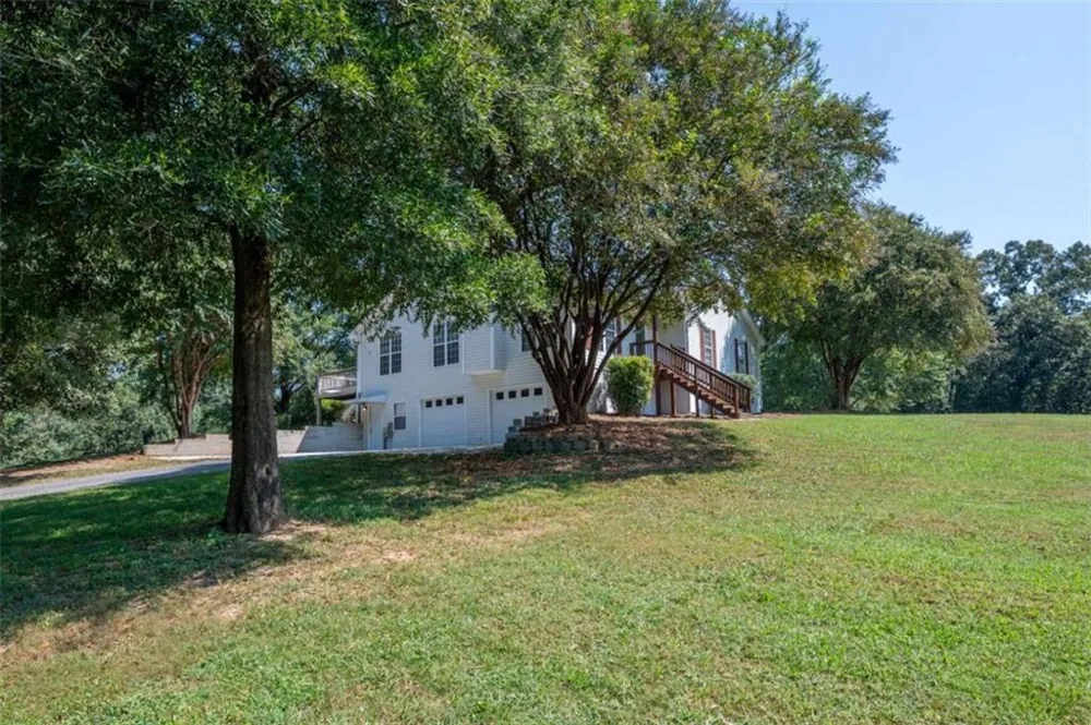 437 Goat Road Resaca, GA 30735