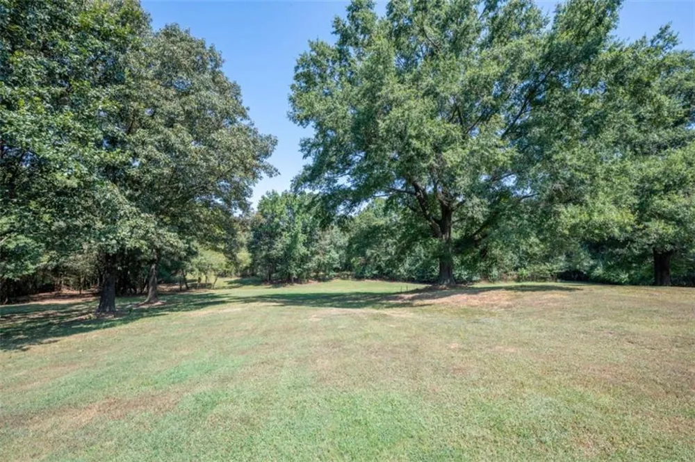 437 Goat Road Resaca, GA 30735
