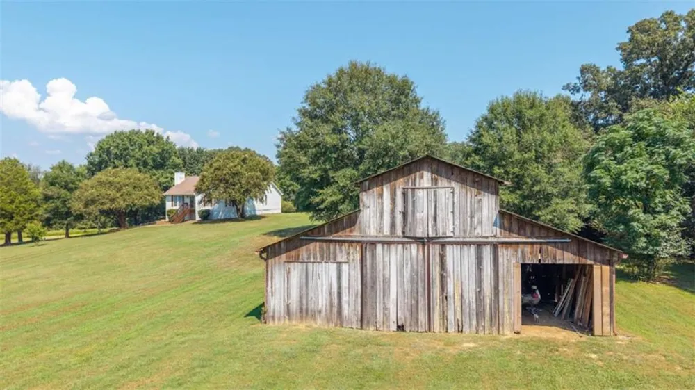 437 Goat Road Resaca, GA 30735