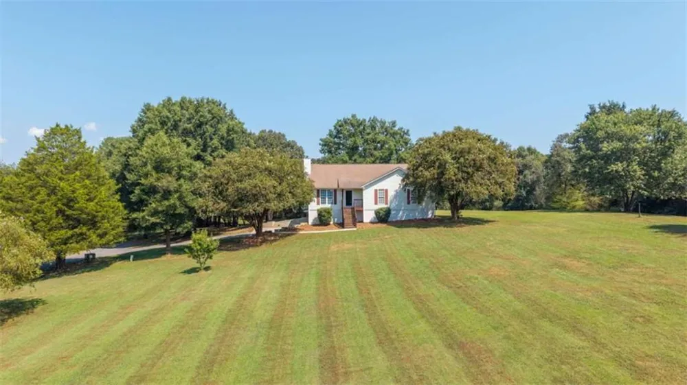 437 Goat Road Resaca, GA 30735