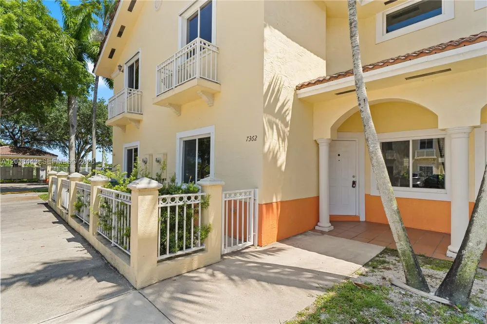 7362 NW 179th Ter #7362 Hialeah, FL 33015
