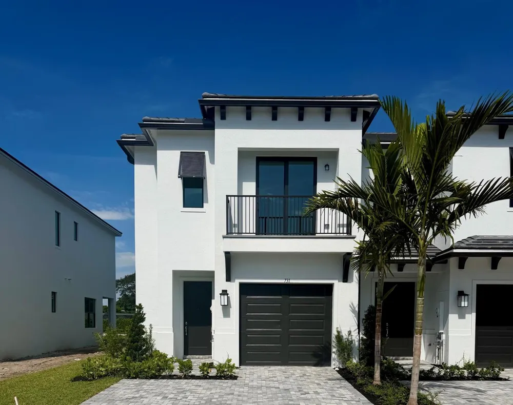 731 NOVE BOULEVARD #10 Mangrove Margate, FL 33063