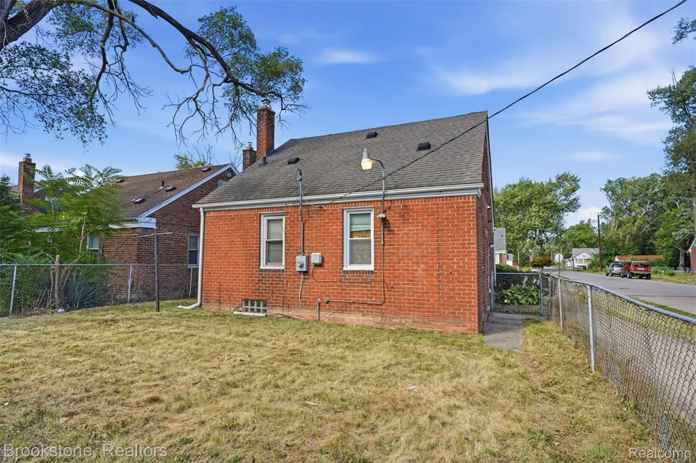 20314 Gilchrist Street Detroit City, MI 48235