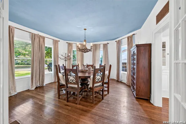 339 W HOLLYWOOD AVE San Antonio, TX 78212