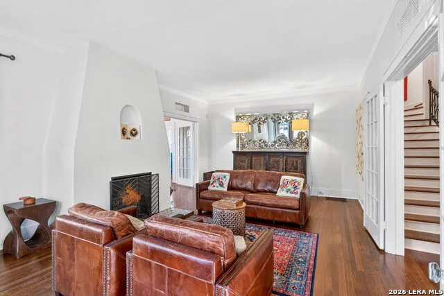 339 W HOLLYWOOD AVE San Antonio, TX 78212
