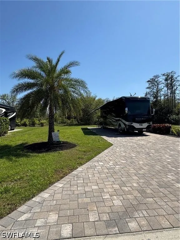 Golden Palms Circle Fort Myers, FL 33913