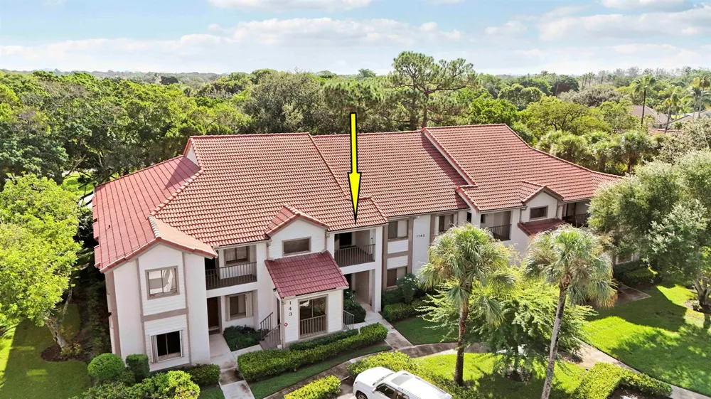 1143 Duncan Circle #202 Palm Beach Gardens, FL 33418