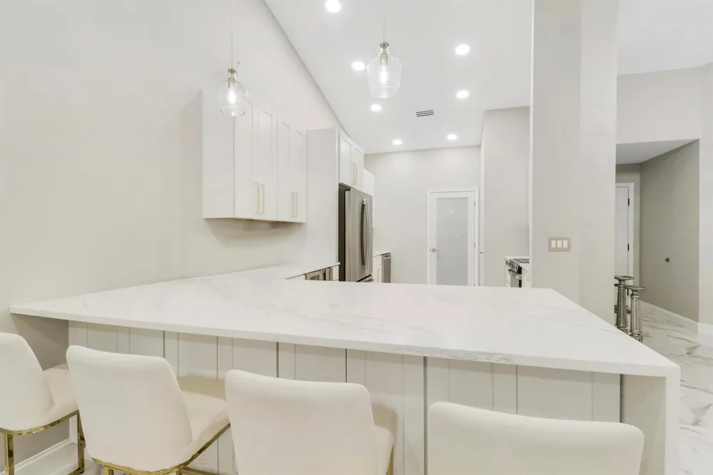 1143 Duncan Circle #202 Palm Beach Gardens, FL 33418